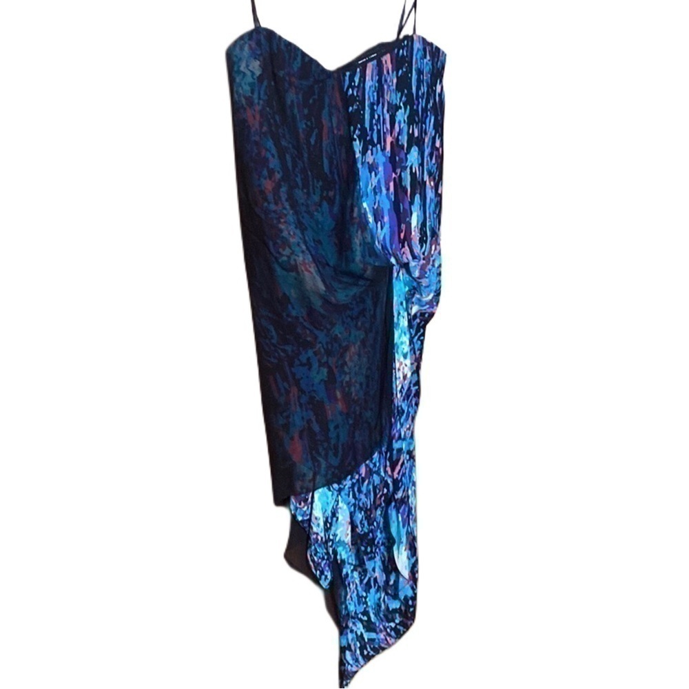 BCBGMAXAZRIA Runway Collection 100% silk asymmetrical cocktail dress Sz 2